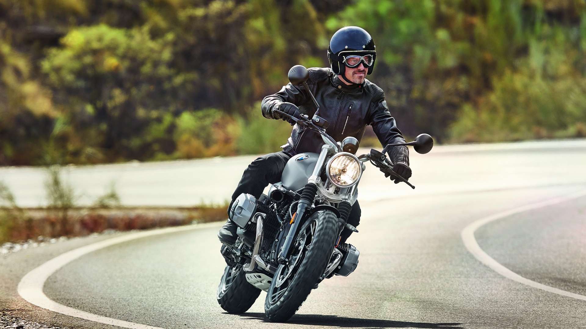 Silnice s BMW R nineT Scrambler